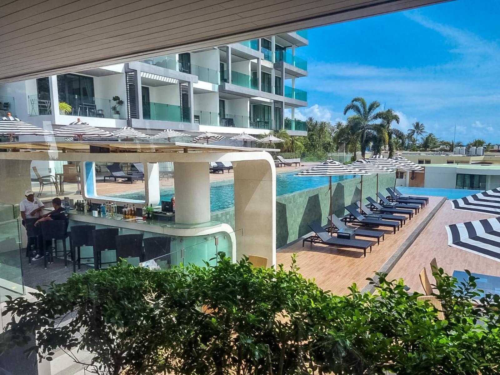 Lets Phuket Twin Sands Resort & Spa Patong Exterior foto