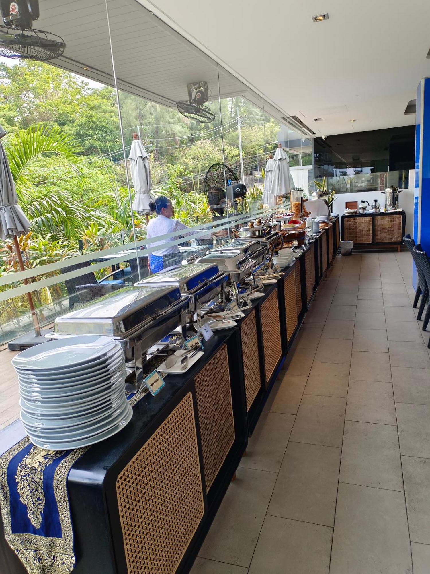 Lets Phuket Twin Sands Resort & Spa Patong Exterior foto